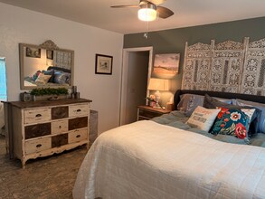 12009 Rosemeade Ct in Oklahoma City, OK - Building Photo - Building Photo