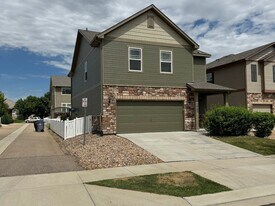 1963 Winding Dr in Longmont, CO - Building Photo