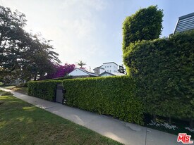 13219 Rose Ave in Los Angeles, CA - Building Photo
