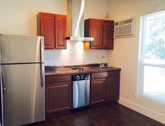 property at 1810 Newton St