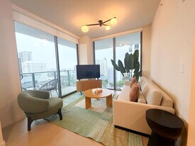 11 NE 6th St, Unit SI FL17-ID1511598P in Miami, FL - Building Photo