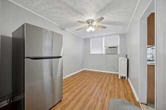 228 N 6th St in Darby, PA - Building Photo - Building Photo