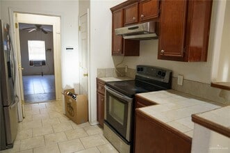 19 Goldwing Wy in Edcouch, TX - Building Photo - Building Photo