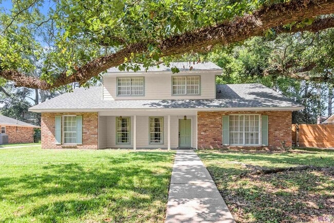 property at 5240 Heritage Dr