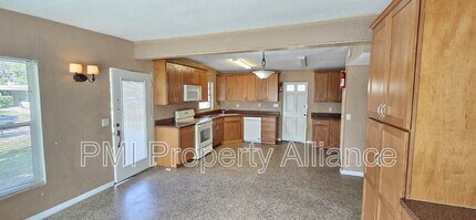 113 Oakland Ave in Sanford, FL - Building Photo - Building Photo