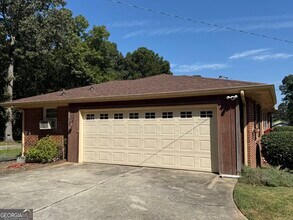 110 Otelia Ln in Covington, GA - Building Photo - Building Photo