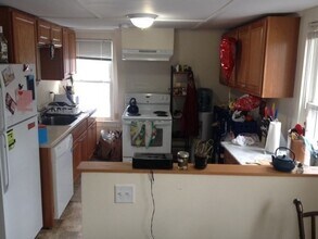 685 West St in Amherst, MA - Building Photo - Building Photo