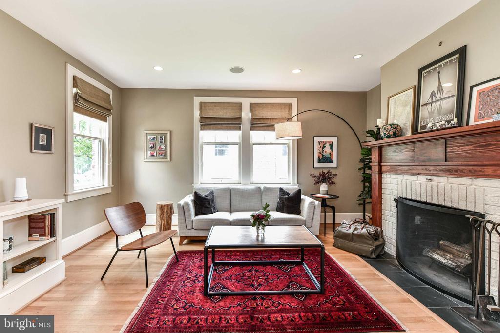 904 Park Ave in Falls Church, VA - Building Photo