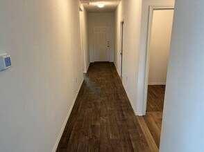 3601 Batson Dr in Austin, TX - Building Photo - Building Photo