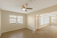 10841 Teer Ln in Port Richey, FL - Building Photo - Building Photo