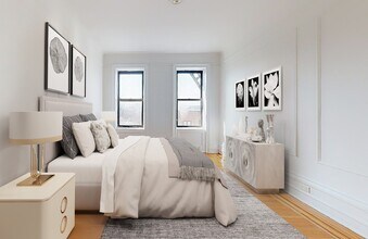 256 Seaman Ave in New York, NY - Building Photo - Building Photo