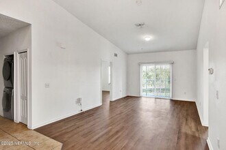 4911 Key Lime Dr in Jacksonville, FL - Building Photo - Building Photo