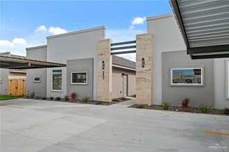 3413 Duke Ave in McAllen, TX - Building Photo - Building Photo