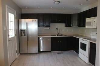 7845 Winding Ash Pl in Chesterfield, VA - Building Photo - Building Photo