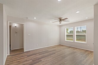 5405 Chennault Rd in Houston, TX - Building Photo - Building Photo