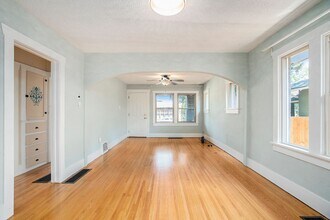 4948 W 38th Ave in Denver, CO - Building Photo - Building Photo