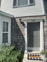 338 Spring Creek Pkwy in Providence, UT - Foto de edificio - Building Photo