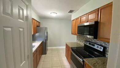152 Julie Ln in Auburndale, FL - Building Photo - Building Photo