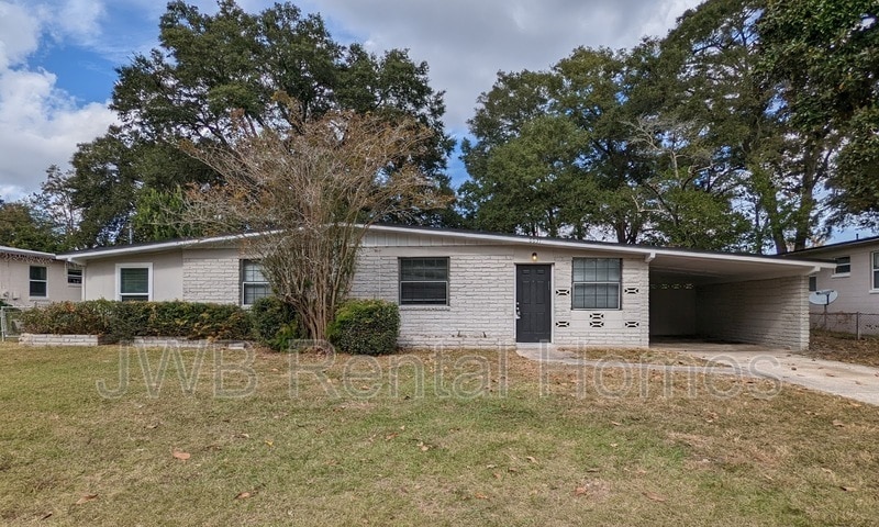 6637 Shady Oak Dr in Jacksonville, FL - Building Photo