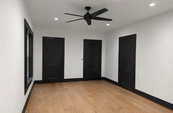 807 Cuyahoga St in Clarksdale, MS - Foto de edificio - Building Photo