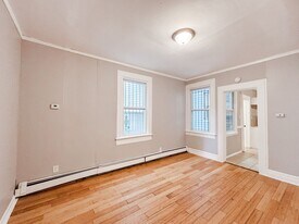58 Voorhees St in Newark, NJ - Building Photo