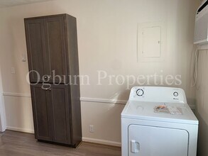 215 Mayberry Ave in Mount Airy, NC - Building Photo - Building Photo