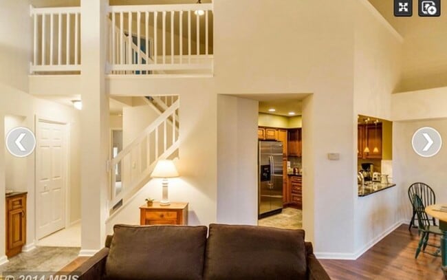 property at 1304F Garden Wall Cir