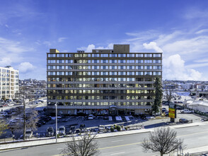 Madison Tower Condominimums in Worcester, MA - Building Photo - Building Photo