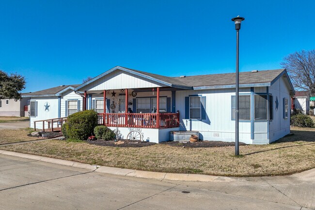 Harston Woods in Euless, TX - Building Photo - Building Photo
