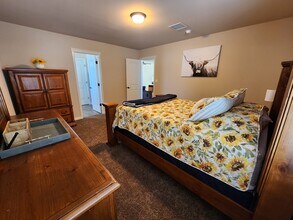 2171 Enchanted Breeze Dr in El Paso, TX - Foto de edificio - Building Photo
