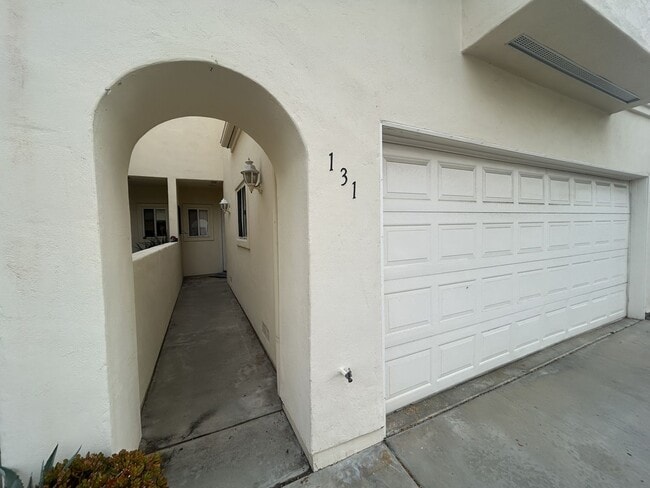 414 W San Marcos Blvd in San Marcos, CA - Building Photo - Building Photo