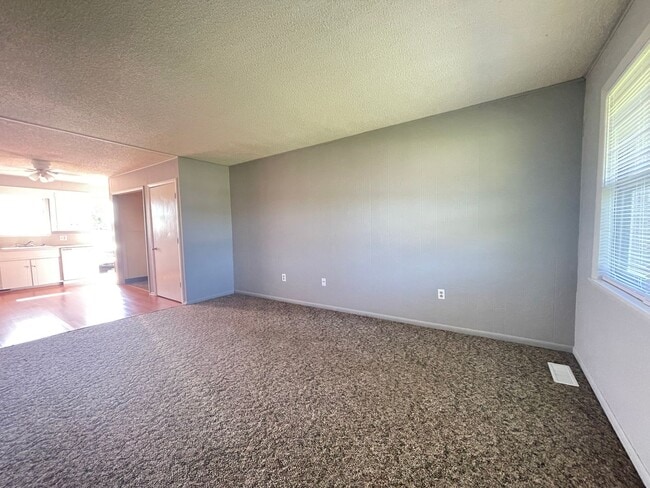 5364 S Hutchinson Ave in Battlefield, MO - Building Photo - Building Photo