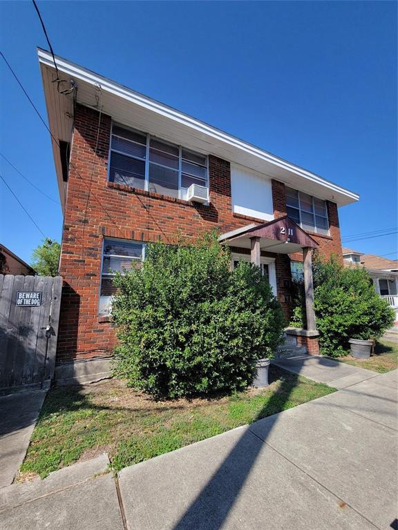 2111 Freeman St in Houston, TX - Building Photo - Building Photo