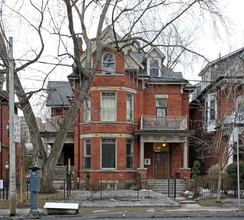 Eichler Estates in Toronto, ON - Building Photo - Building Photo