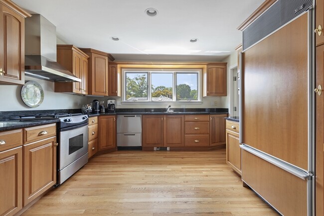 property at 17 Gilbert St