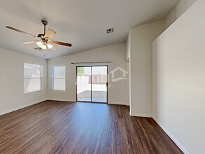 17211 W Watkins St in Goodyear, AZ - Building Photo - Building Photo