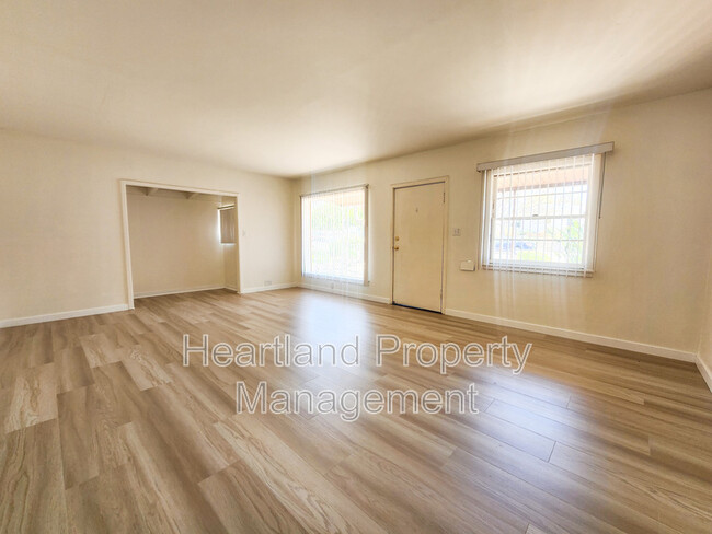 2434 Chicago St in San Diego, CA - Building Photo - Building Photo
