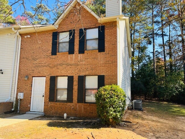 property at 5612 Windwood Rd