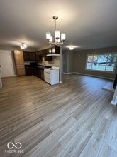 1602 S Grant Ave in Indianapolis, IN - Building Photo - Building Photo