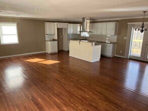 12202 Greenleaf Dr SE in Huntsville, AL - Building Photo - Building Photo