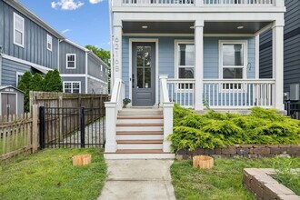 6216B California Ave in Nashville, TN - Building Photo - Building Photo