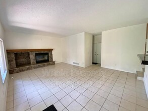 4956 S Dillon St in Aurora, CO - Building Photo - Building Photo