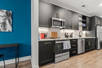 2317 W Grace St in Tampa, FL - Foto de edificio - Building Photo