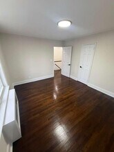 676 Park Ave in East Orange, NJ - Building Photo - Building Photo