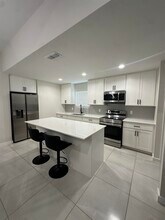 4018 Ave Fenix Dr in Laredo, TX - Building Photo - Building Photo