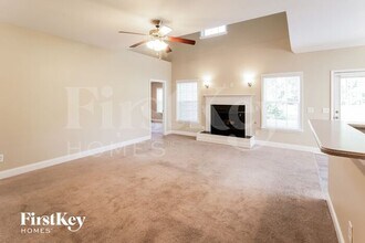122 Netherfield Dr in Summerville, SC - Building Photo - Building Photo