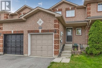 117 Nathan Crescent in Barrie, ON - Building Photo - Building Photo