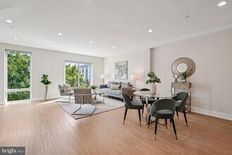 2134 Wisconsin Ave NW in Washington, DC - Building Photo - Building Photo