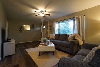 1200 Oakhurst Dr in West Lafayette, IN - Building Photo - Building Photo