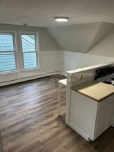195 Holland St in Lewiston, ME - Building Photo - Building Photo